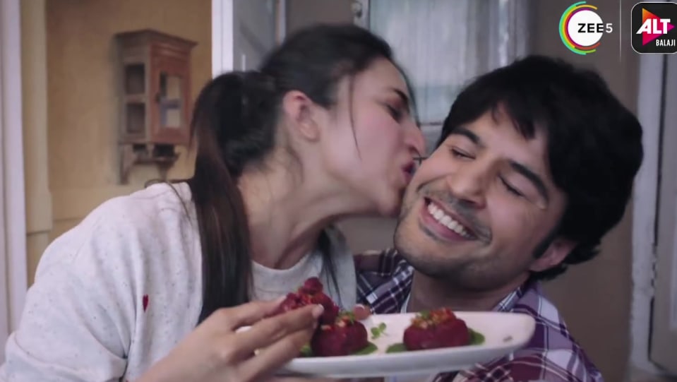 Social Buzz Rajeev Khandelwal Latest News Images Updates Posts Official Trailer Coldd Lassi Aur Chicken Masala 2019 Charmboard Love aur drama ka tadka. charmboard