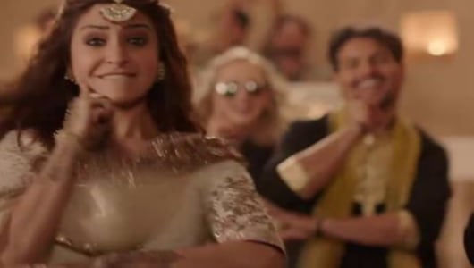 anushka sharma sharara dress in cutiepie song