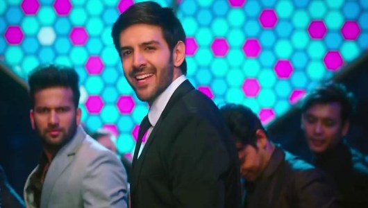 Kartik Aaryan Celebrity Style In Dil Chori Sonu Ke Titu Ki Sweety 2017 From Dil Chori Charmboard J has seen some inexplicable things in his 15 years with the men in black, but nothing, not even aliens, perplexes him as… shirt