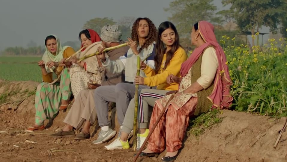 Tania Celebrity Style In Maye Ni Guddiyan Patole 2019 From Maye Ni Charmboard Screening of 'guddiyan patole' where whole star cast of the movie along with many pollywood stars were present like tarsem. bra