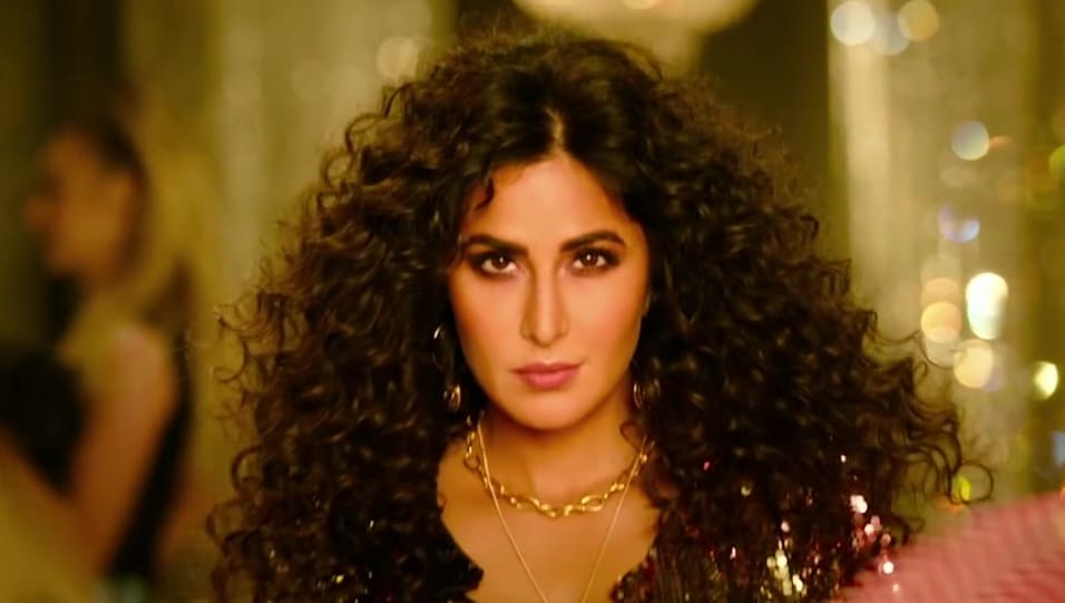 Katrina Kaif Jewellery Accessories From Husn Parcham Zero 2018 Celebrity Jewellery Charmboard It looks great on me and my friends love it. tops