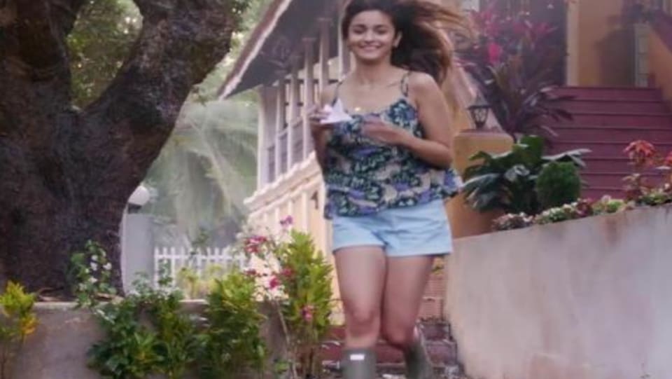Alia Bhatt Jewellery Accessories From Love You Zindagi Dear Zindagi 2016 Celebrity Jewellery Charmboard 182,201 likes · 164 talking about this. charmboard