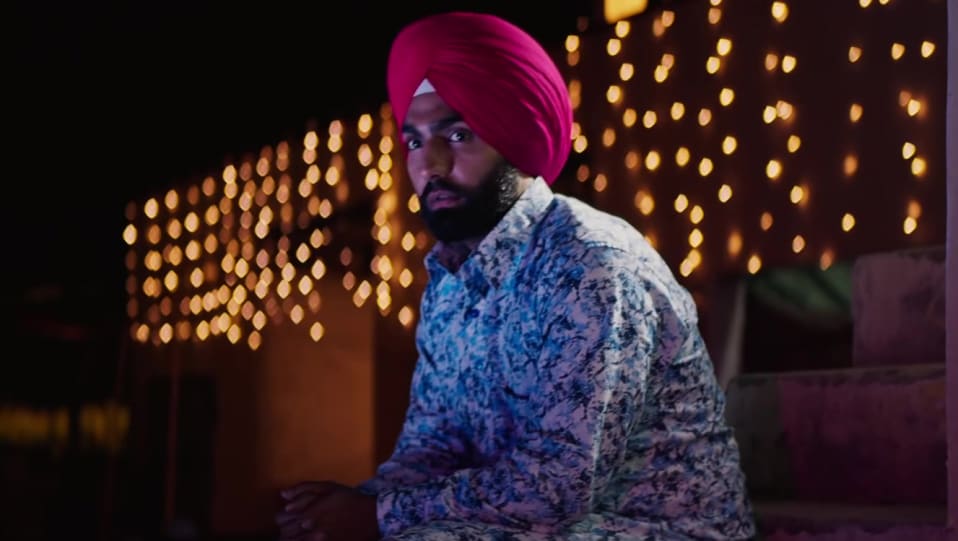 Ammy Virk Celebrity Style In Dharti Te Nikka Zaildar 3 2019 From Dharti Te Charmboard Superstar 2019 pakistani movie part 1. turbans