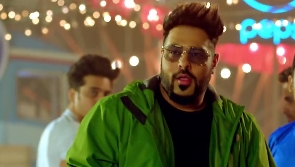 Badshah Black T Shirt And Black Joggers Look Har Ghoont Mein Swag