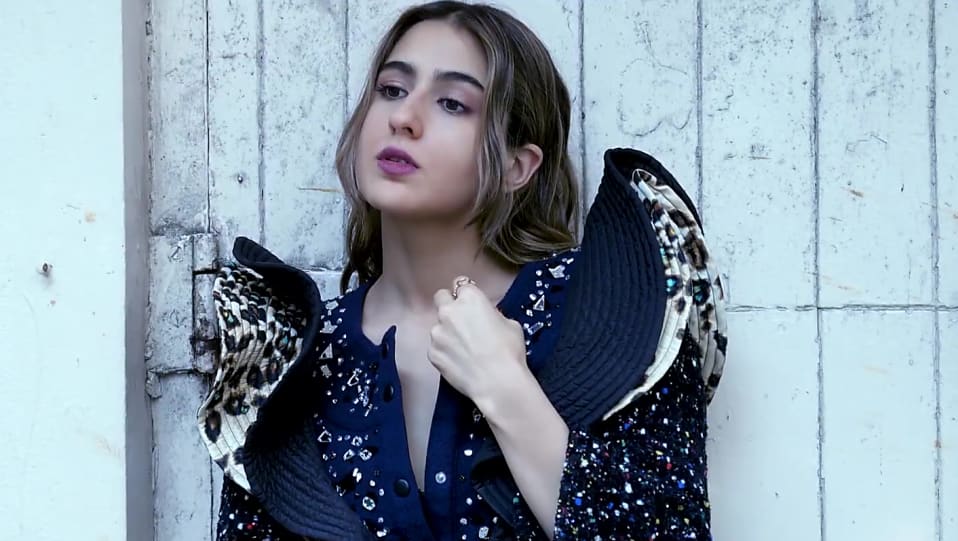 Get Sara Ali Khan Tousled Wavy Hair Hairstyle In Grazia India
