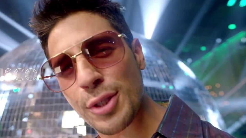 Sidharth Malhotra Celebrity Style In Disco Disco A Gentleman 2017 From Disco Disco Charmboard casualshirts