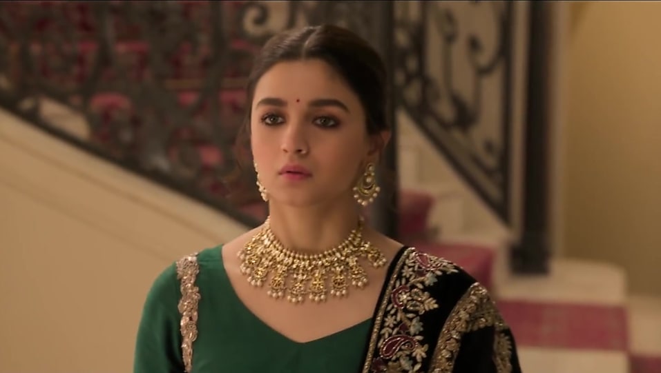 kalank lehenga