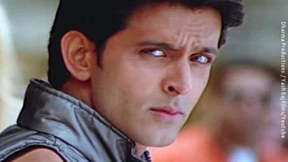 Hrithik Roshan Celebrity Style In Deewana Hai Dekho Kabhi Khushi Kabhie Gham 2001 From Deewana Hai Dekho Charmboard Finally rohan succeeds to bring the family together. jacket