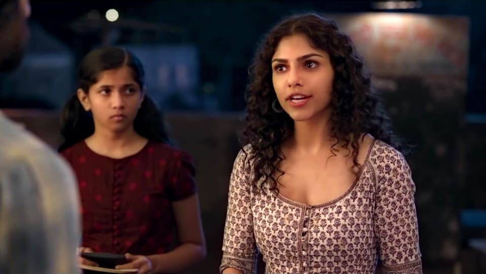 Actors Name Age Wiki Height Birth Place Career Details Official Trailer Malaal 2019 Charmboard Star cast of malaal e yaar includes azekah daniel, seemi pasha, hamza firdous, humara bano, zainab shabbir and many others. charmboard