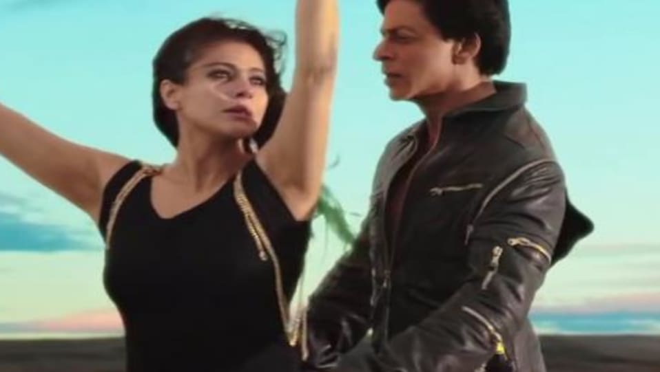 Kajol Celebrity Style In Gerua Dilwale 2015 From Gerua Charmboard Rang de tu mohe gerua. stud