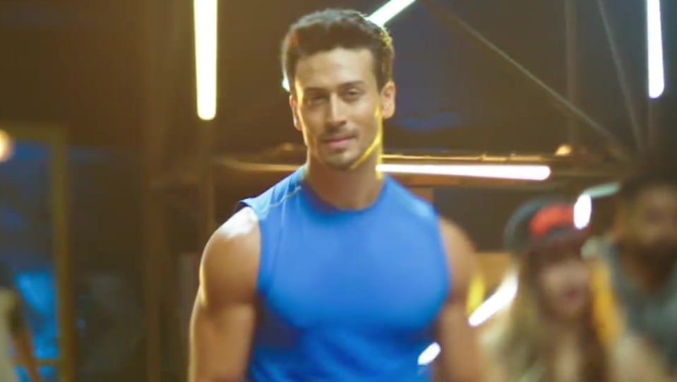 Tiger shroff blue t shirt