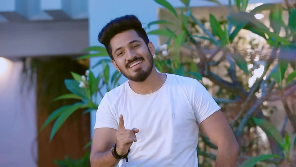 Actors Name Age Wiki Height Birth Place Career Details Naagini 2 Episode 144 Charmboard Actors Name Age Wiki Height Birth Place Career Details Naagini 2 Episode 144 Charmboard