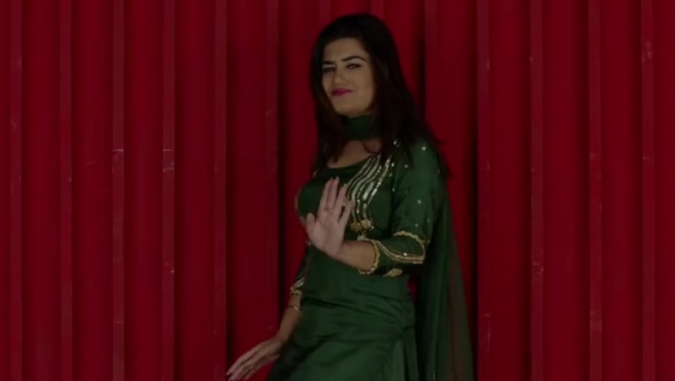 Kaur B In Green Blazer Outfit Celebrity Clothing Charmboard New ad fursuit compilation twitter feed. blazer