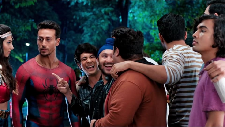 Actors Name Age Wiki Height Birth Place Career Details Official Trailer Student Of The Year 2 2019 Charmboard Alia bhatt, sidharth malhotra, varun dhawan. charmboard