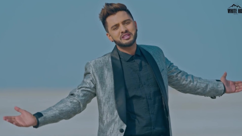 Daman Sandhu Celebrity Style In Mere Sahan Da Vagna Family 420 Once Again 2019 From Mere Sahan Da Vagna Charmboard She stays in their house for couple of days. charmboard