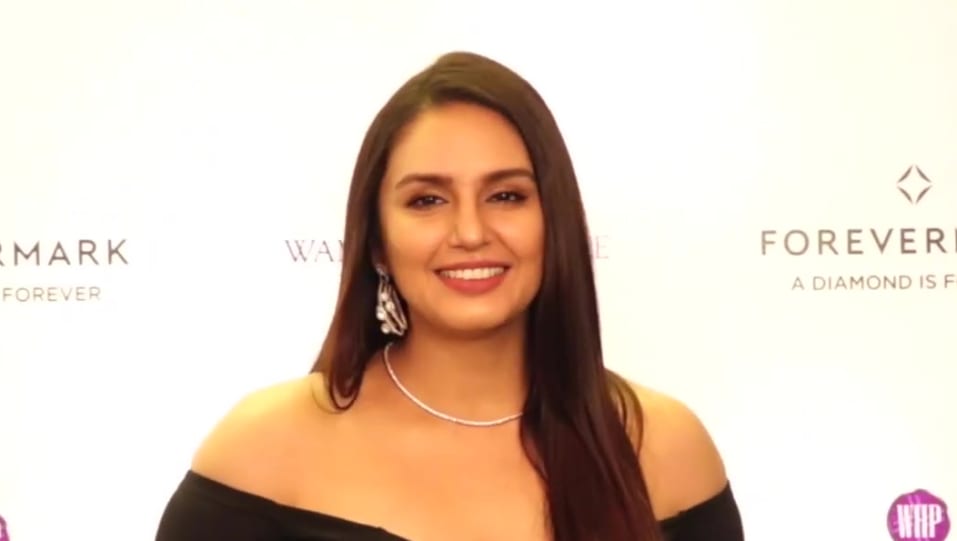 looking for a black dress