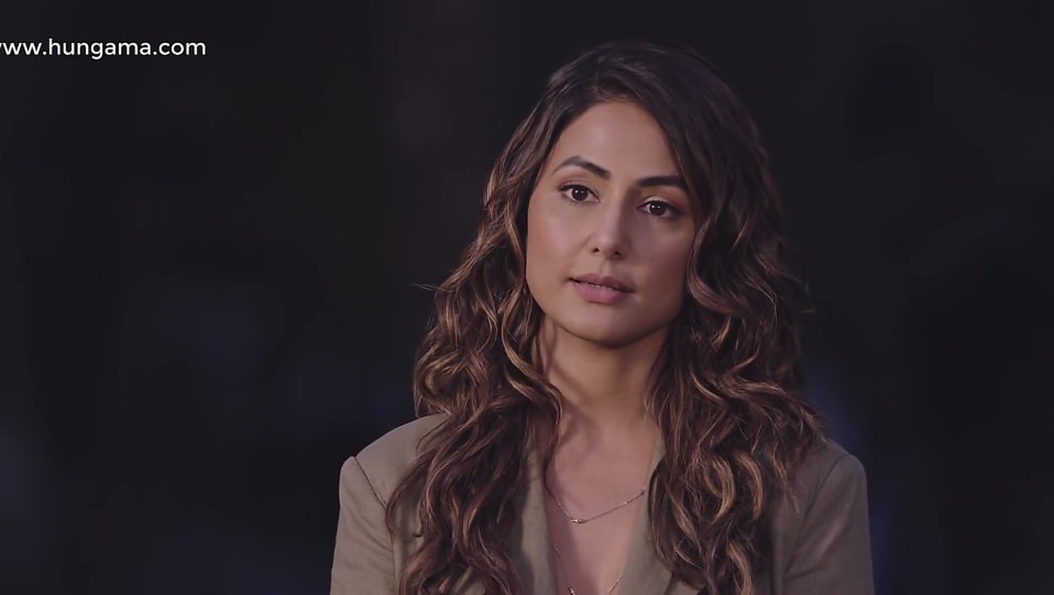Get Hina Khan Tousled Curly Hair Hairstyle In Damaged 2 Official