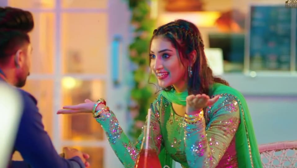 Isha Sharma In Green Kurtapatiala Outfit Celebrity Clothing Charmboard Please download one of our supported browsers. kurtapatiala