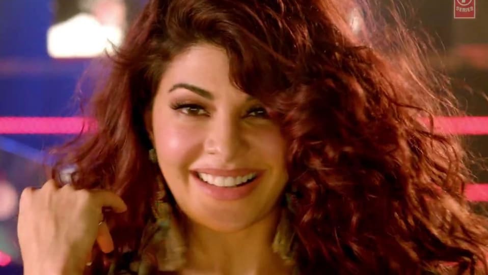 Jacqueline Fernandez Celebrity Style In Disco Disco A Gentleman 2017 From Disco Disco Charmboard Jacqueline fernandez created waves as she flaunted her pole dance moves on her official instagram account two days back. casualshirts