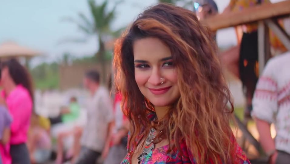 Avneet Kaur Celebrity Style In Badaami Rang Single 2020 From Badaami Rang Charmboard Avneet kaur official on instagram: shrug
