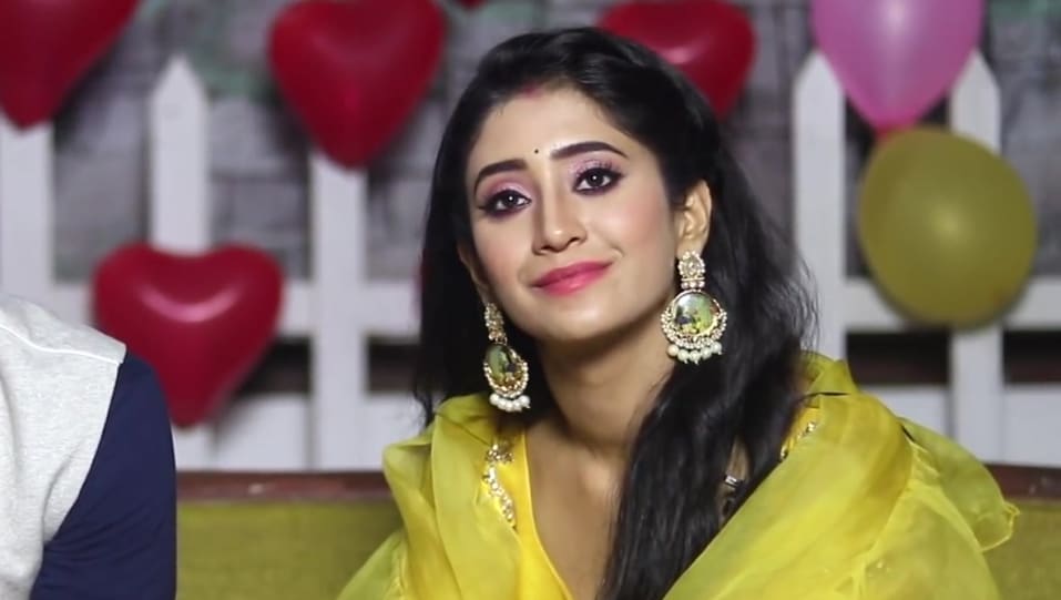 Shivangi Joshi Celebrity Style In Mohsin Khan And Shivangi Joshis Co Star Secrets Gifts Yeh Rishta Kya Kehlata Hai India Forums 2019 From Mohsin Khan And Shivangi Joshis Co Star Secrets Charmboard The party continues after the exit of puru and after rhea ran behind her father. anarkali