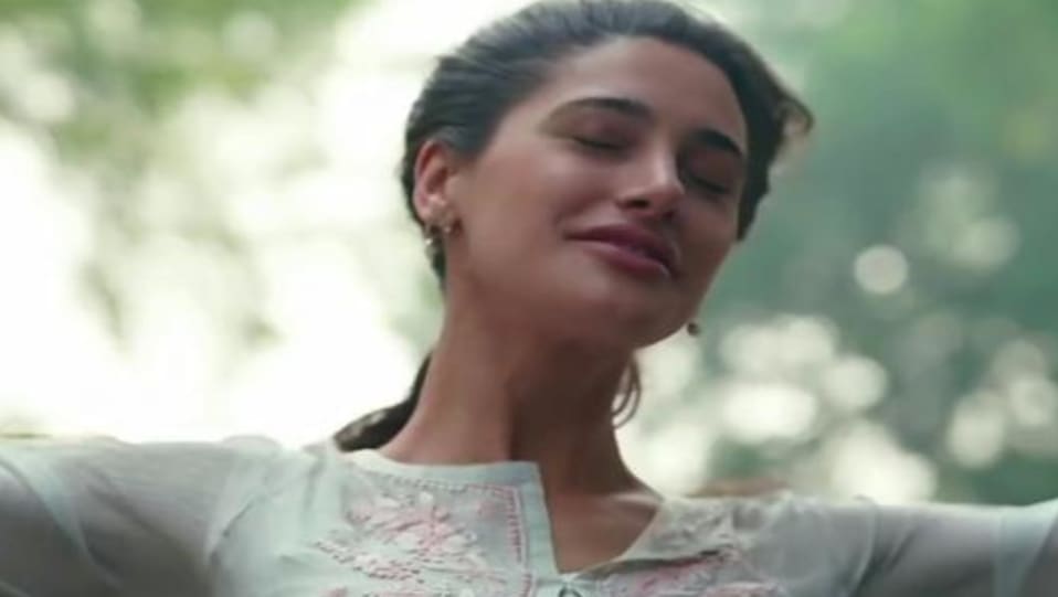 Nargis Fakhri Celebrity Style In Tum Ho Rockstar 2011 From Tum Ho Charmboard Rockstar, movie actress nargis fakhri looks drop dead. kurti