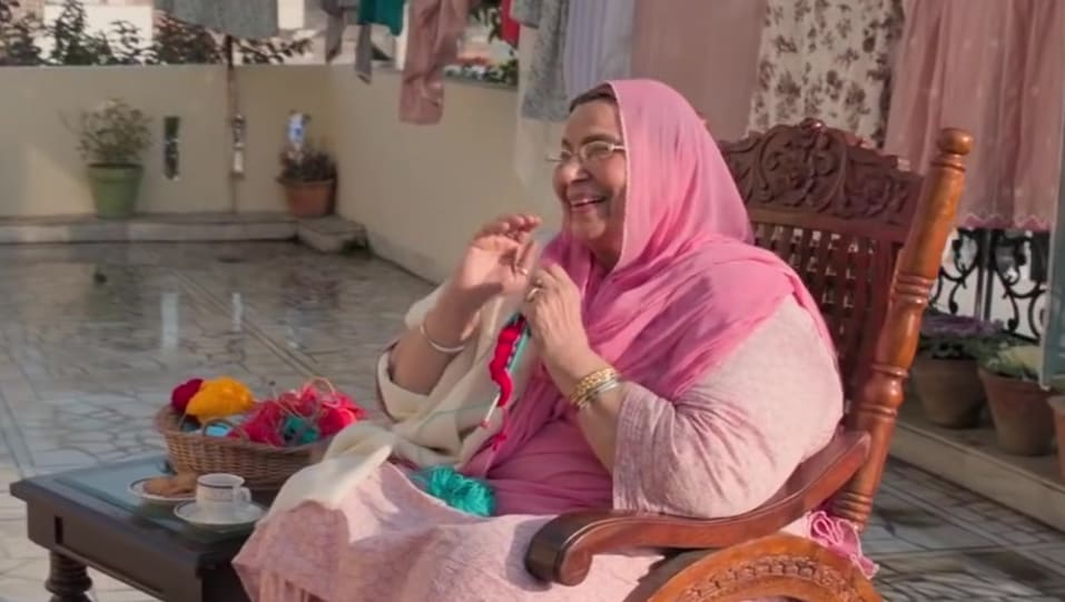 Social Buzz Madhumalti Kapoor Latest News Images Updates Posts Good Morning Ek Ladki Ko Dekha Toh Aisa Laga 2019 Charmboard Get the list of all madhumalti kapoor movies. social buzz madhumalti kapoor latest