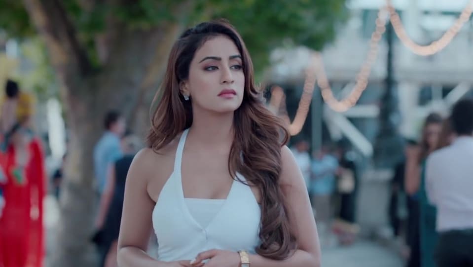Navneet Kaur Dhillon Celebrity Style In Rabba Ve High End Yaariyan 2019 From Rabba Ve Charmboard Coming to styling characters in television is not easy. tops