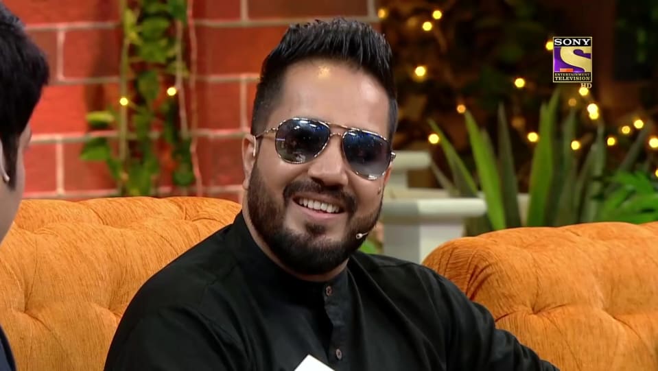 Mika Singh - Celebrity Style in Episode 134, The Kapil Sharma Shows, 2020 from Episode 134. | Charmboard
