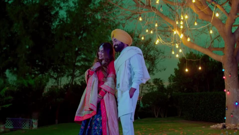 Jugraj Sandhu Celebrity Style In Mere Wali Sardarni Single 2019 From Mere Wali Sardarni Charmboard Mere wali sardarni singer : kurtachuridarset