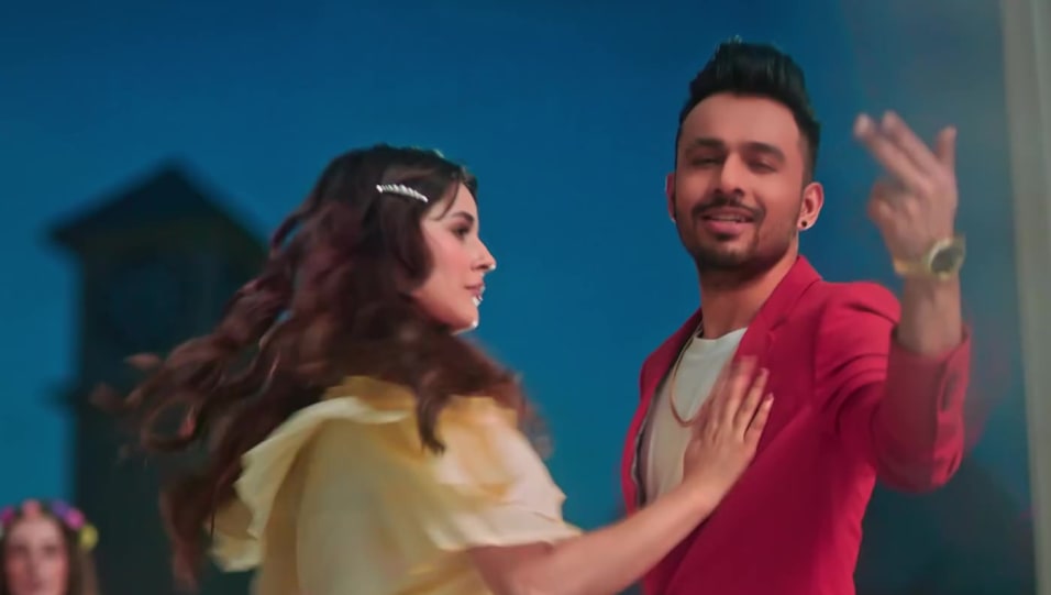 Celebrity Hairstyle Of Tony Kakkar From Kurta Pajama Single 2020 Charmboard Listen kurta pajama tony kakkar audio online. blazer