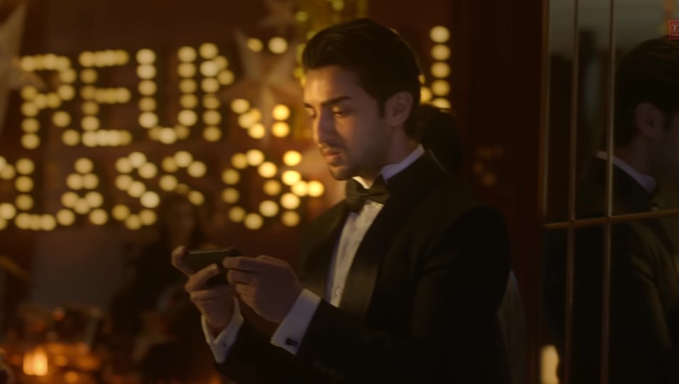 Actors Name Age Wiki Height Birth Place Career Details Teri Aankhon Mein Single 2020 Charmboard Your face in my eyes, your memories in my heartbeat, they make me crazy. charmboard