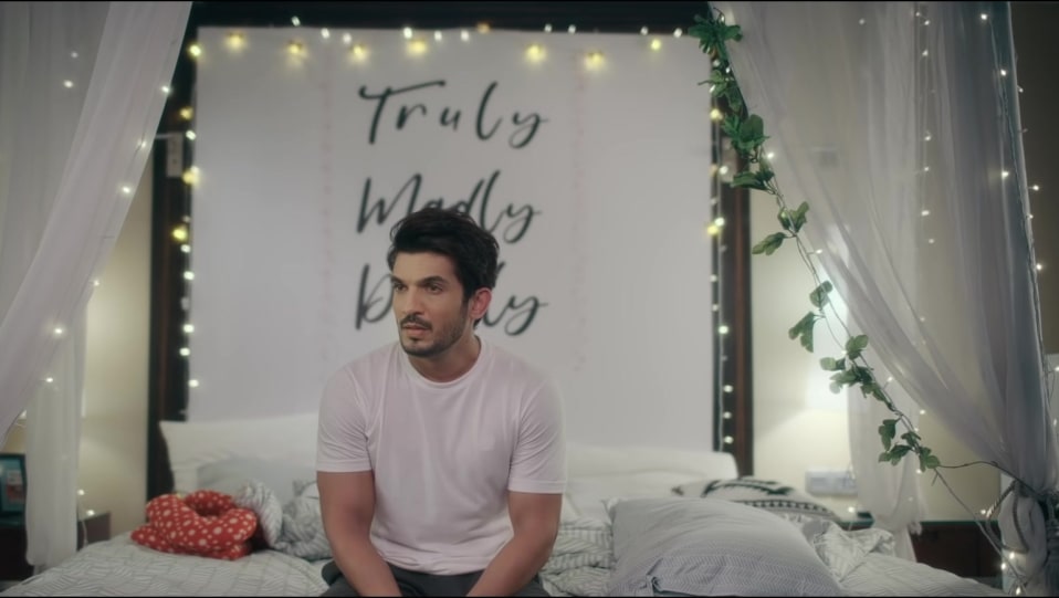 Actors Name Age Wiki Height Birth Place Career Details Ishq Tanha Single 2020 Charmboard Watch mouni roy birthday celebration 2020 | pearl v puri surbhi jyoti arjun bijlani rithvik dhanajani wish do like, share. charmboard