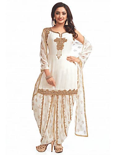 Kangana Ranaut Celebrity Style In Mat Ja Re Tanu Weds Manu Returns 2015 From Mat Ja Re Charmboard Marriages are made in heaven!