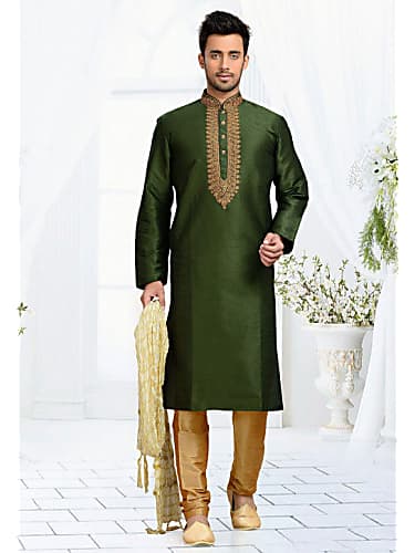 Varun Dhawan Celebrity Style In Official Teaser Kalank 2019 From Official Teaser Charmboard Find varun dhawan at ndtvmovies.com, get the latest varun dhawan, news, videos & pictures on varun dhawan. kurtaset