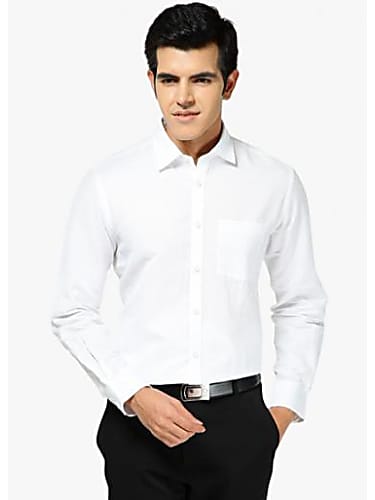 Akshay Kumar in White Formalshirts Outfit - Celebrity Clothing | Charmboard