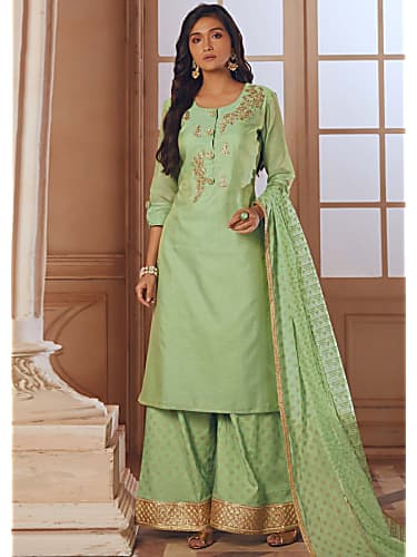 Nimrat Khaira Celebrity Style In Baddlan De Kaalje Chal Mera Putt 2019 From Baddlan De Kaalje Charmboard White hill music proudly presents nimrat khaira's new punjabi song sohne sohne suit, video by sukh sanghera. palazzos