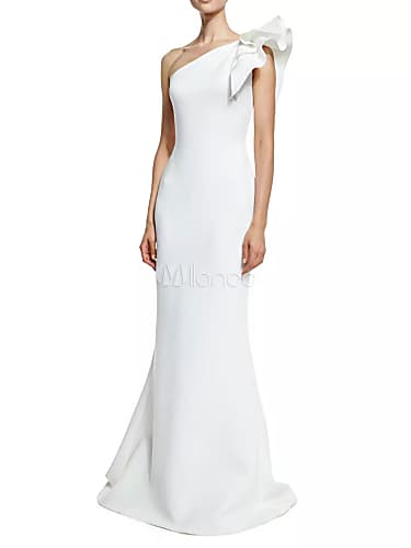 Tiffany Young In White Gown Outfit Celebrity Clothing Charmboard