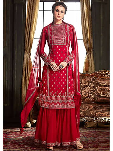 Kriti Sanon Celebrity Style In Tu Laung Main Elaachi Lukka Chuppi 2019 From Tu Laung Main Elaachi Charmboard In this video, i'm wearing the green dress and my.