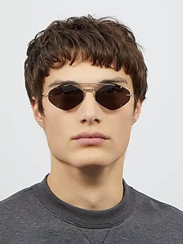 Diljit Dosanjh Celebrity Style In Born To Shine G O A T 2020 From Born To Shine Charmboard Here are latest videos of diljit dosanjh from various events and public appearences. turbans