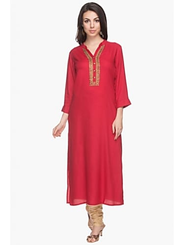anushka sharma red kurti in breakup song