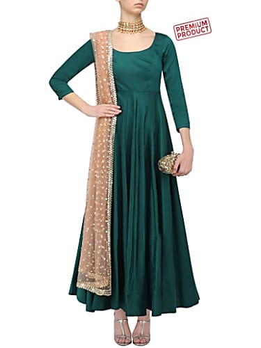 Rashami Desai In Green Anarkali Outfit Celebrity Clothing Charmboard Teni and shorvari turn good friends. earrings