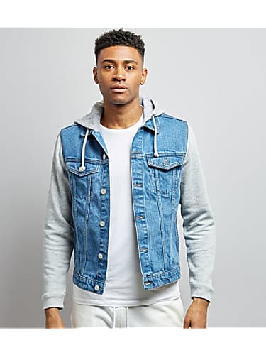 Guru Randhawa Blue Sweaters and Blue Jeans look, Made In