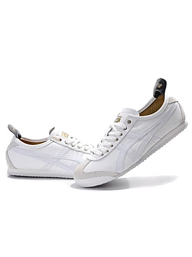 asics tiger shoes akshay kumar