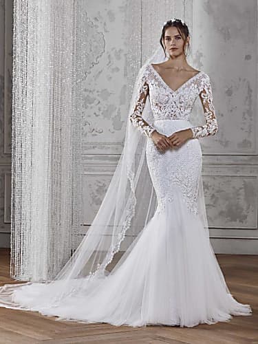 Priyanka Chopra White Gown Look Priyanka Chopras Custom Wedding