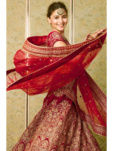 Manyavar lehenga choli online
