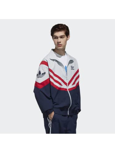 adidas sportive tracksuit