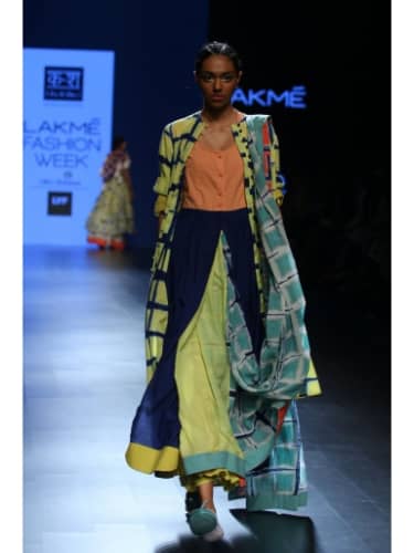 Alia Bhatt Celebrity Style In Roke Na Ruke Naina Badrinath Ki