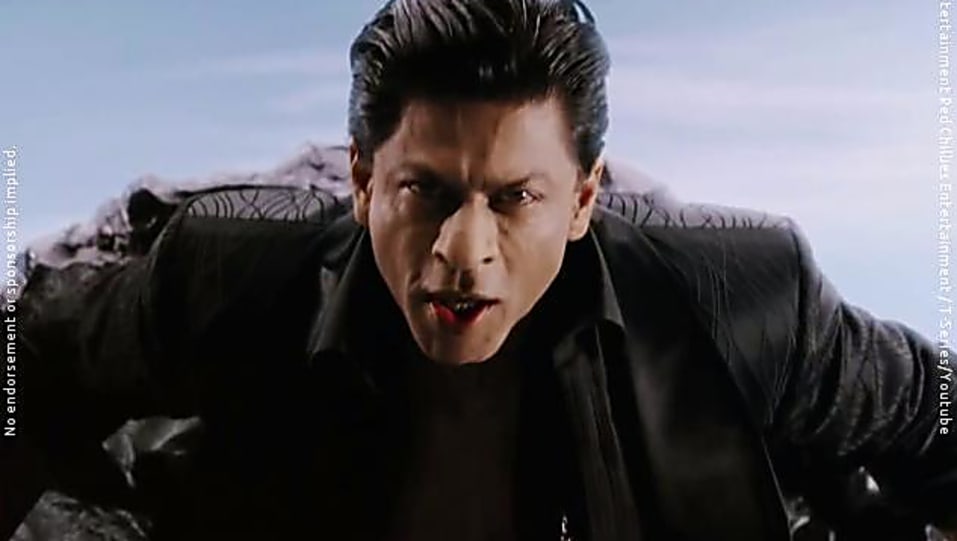 Shah Rukh Khan Grey Blazer And Black Trouser Look Dushman Mera