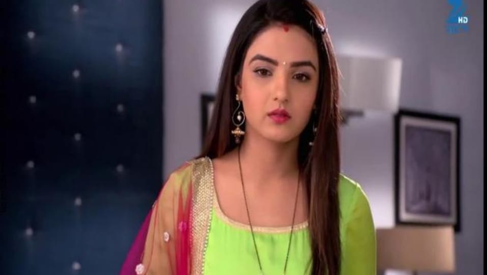 Jasmin Bhasin Celebrity Style In Tashan E Ishq Episode 130 2016 From Episode 130 Charmboard Love with attitude) is an indian romantic drama television series created by subhash chandra under essel vision productions that replaced jodhaa akbar to air from 10 august 2015. anarkali